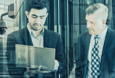 Na de overname ontstaan nieuwe risico's: twee onderstatte valkuilen rond de oud-DGA - teaser